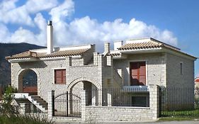 Το Πετρινο - Καλοκαιρινό Σπίτι Κοντά Στα Σύβοτα - Φασκομηλια