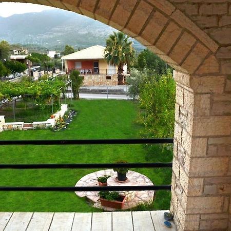 Ferienwohnung Το Πετρινο - Καλοκαιρινό Σπίτι Κοντά Στα Σύβοτα - Φασκομηλια Faskomilia Exterior foto