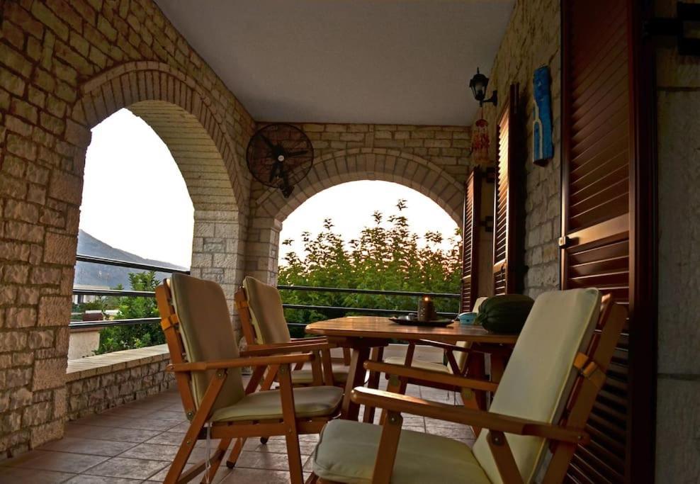Ferienwohnung Το Πετρινο - Καλοκαιρινό Σπίτι Κοντά Στα Σύβοτα - Φασκομηλια Faskomilia Exterior foto
