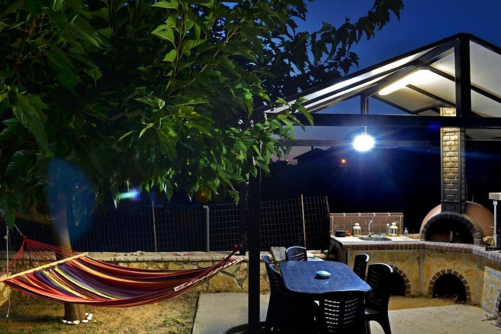 Ferienwohnung Το Πετρινο - Καλοκαιρινό Σπίτι Κοντά Στα Σύβοτα - Φασκομηλια Faskomilia Exterior foto